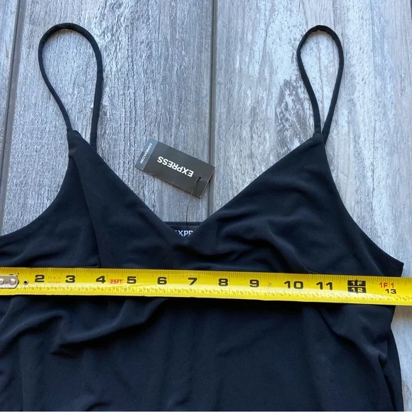 NWT! Express Asymmetrical Black Top - XS - Picture 5 of 7